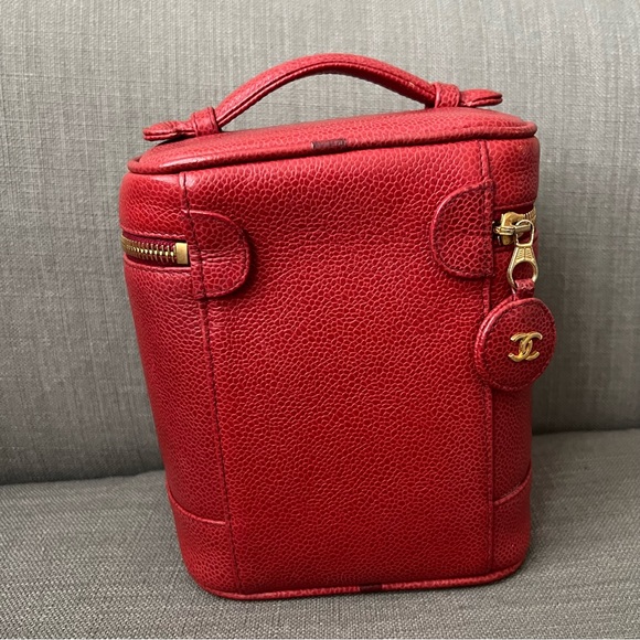 Chanel Timeless Vanity Case, Red Caviar Leather Bag - Picture 6 of 16